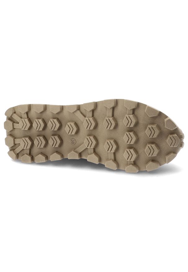 Brązowe Sneakersy Armodo Eleganckie Obuwie Damskie Panterka. Okazja: na co dzień. Kolor: brązowy. Materiał: zamsz, jeans. Wzór: motyw zwierzęcy. Styl: elegancki