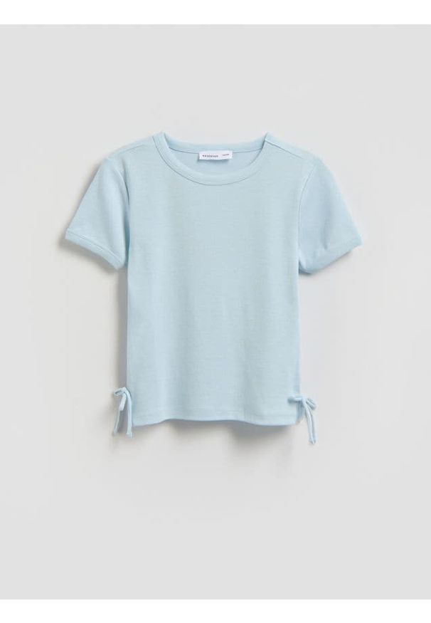 Reserved - Gładki t-shirt z modalem - jasnoniebieski. Kolor: niebieski. Materiał: dzianina. Wzór: gładki