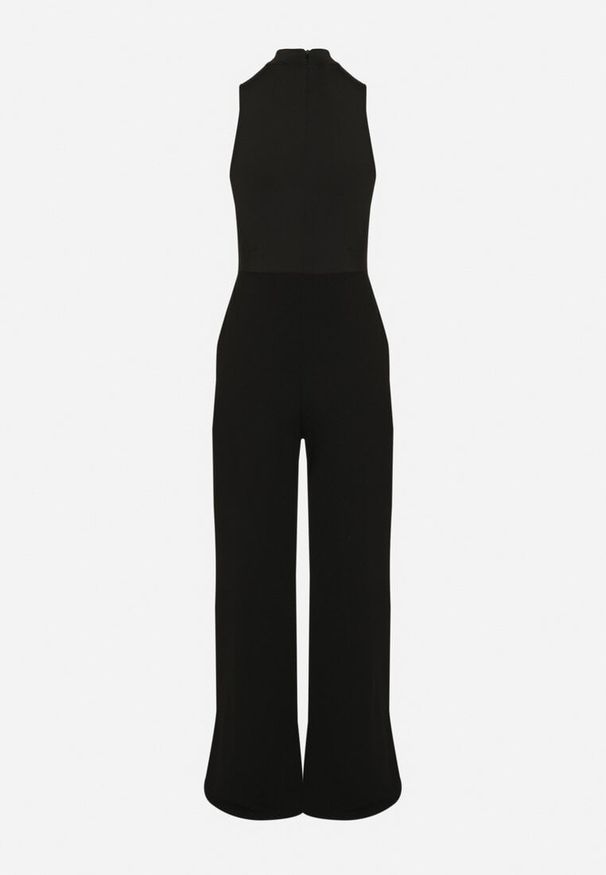 Born2be - Czarny Kombinezon z Dekoltem Halter i Półgolfem z Łańcuszkiem w Talii Tenilra. Okazja: na co dzień. Kolor: czarny. Długość: długie. Styl: casual, elegancki