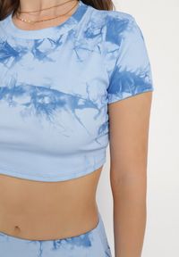 Born2be - Niebieski Komplet Sportowy z Wzorem Tie-Dye Top z Krótkimi Rękawami i Leggisy Larvena. Kolor: niebieski #5