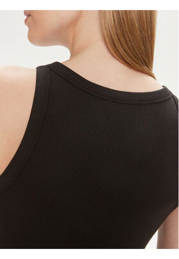 Levi's® Top Dreamy A7326-0000 Czarny Slim Fit. Kolor: czarny