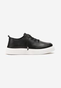 Born2be - Czarne Sneakersy na Platformie z Ażurową Cholewką Luttia. Kolor: czarny. Szerokość cholewki: normalna. Wzór: ażurowy. Obcas: na platformie #3