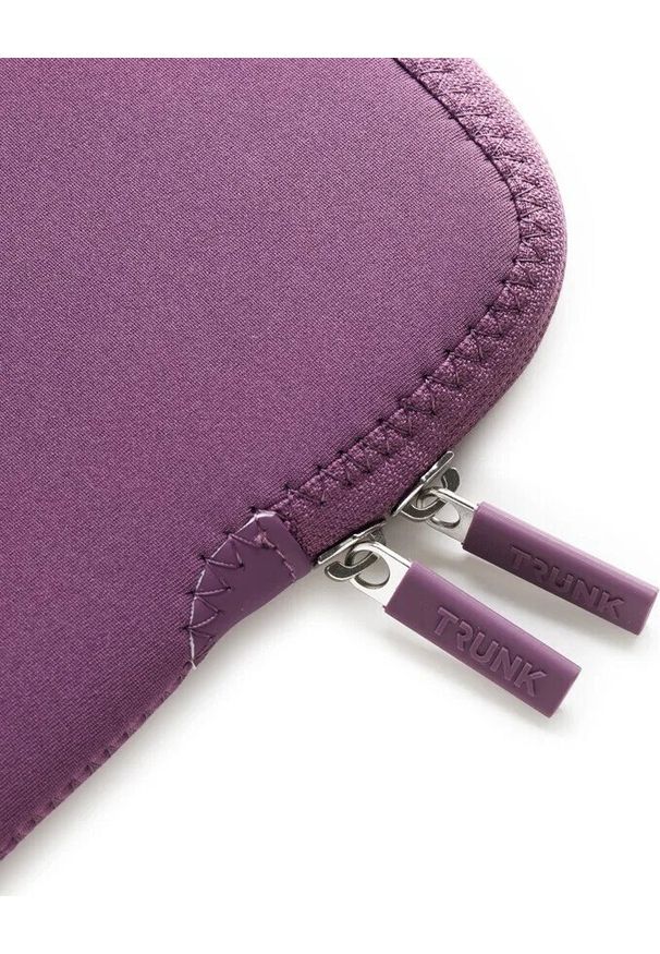 Etui Trunk Trunk 13" MacBook Sleeve - neoprenowe etui ochronne do MacBook 13" (plum purple). Materiał: neopren