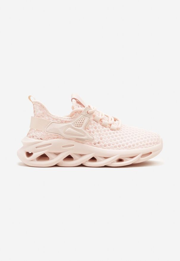 Renee - Różowe Buty Sportowe Sneakersy na Platformie Ozdobionej Tłoczeniem Teliriella. Okazja: na co dzień. Zapięcie: sznurówki. Kolor: różowy. Materiał: jeans. Wzór: aplikacja. Obcas: na platformie