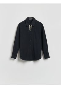 Reserved - Koszula w prążek - szary. Kolor: szary. Materiał: wiskoza, tkanina. Wzór: prążki #1