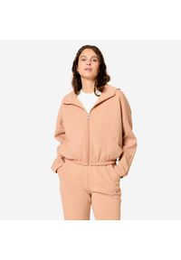 DOMYOS - Bluza z kapturem damska Domyos fitness. Typ kołnierza: kaptur. Kolor: beżowy. Materiał: lyocell, elastan, poliester, materiał. Sport: fitness