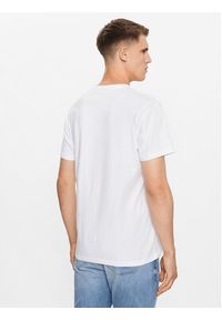 Guess T-Shirt M3YI89 K8FQ4 Biały Regular Fit. Kolor: biały. Materiał: bawełna