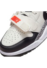 Buty Nike Jordan Air Jordan Legacy 312 Low M FJ7221-101 białe. Kolor: biały. Materiał: materiał, syntetyk, skóra. Szerokość cholewki: normalna. Model: Nike Air Jordan #4