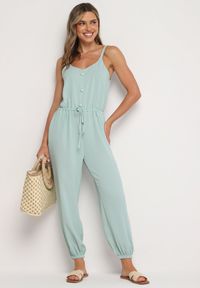 Born2be - Niebieski Bawełniany Kombinezon na Regulowanych Ramiączkach ze Ściągaczem w Talii Beamla. Okazja: na co dzień. Kolor: niebieski. Materiał: bawełna. Długość rękawa: na ramiączkach. Długość: długie. Styl: klasyczny, casual, elegancki #2