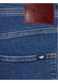 Mustang Jeansy 1014863 Granatowy Slim Leg. Kolor: niebieski