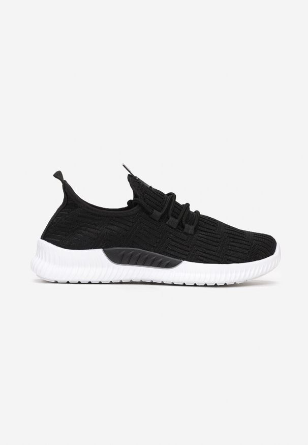 Born2be - Czarne Buty Sportowe Westtide. Nosek buta: okrągły. Zapięcie: bez zapięcia. Kolor: czarny. Materiał: materiał. Szerokość cholewki: normalna. Wzór: aplikacja