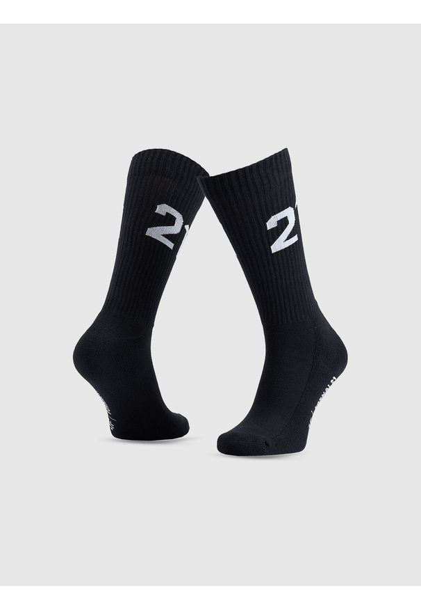 4f - 4F Skarpety casual za kostkę męskie 4F x Tomasz Fornal - czarne 39-42. Kolor: czarny. Materiał: dzianina, bawełna, materiał