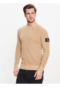 Calvin Klein Jeans Sweter J30J323177 Brązowy Regular Fit. Kolor: brązowy. Materiał: bawełna #1