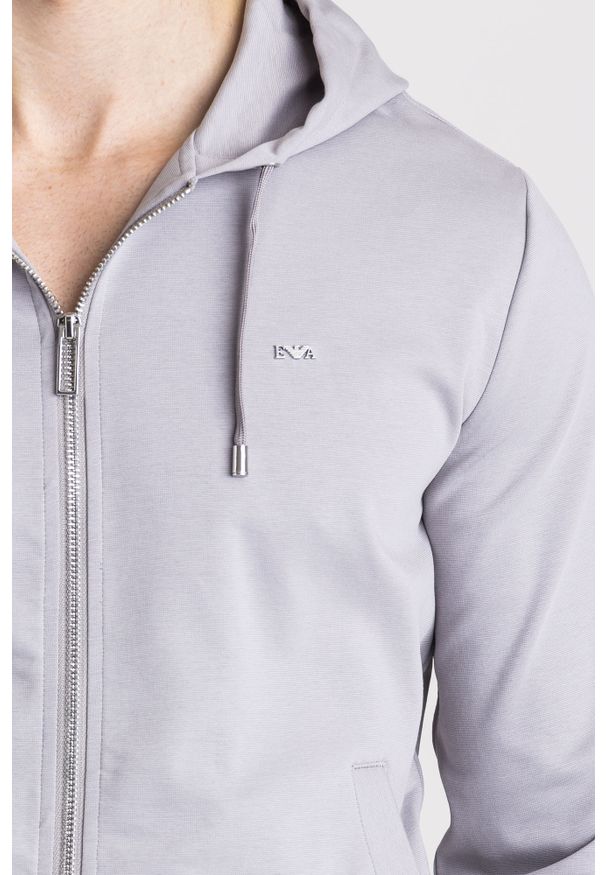 Bluza Emporio Armani z klasycznym kołnierzykiem, klasyczna