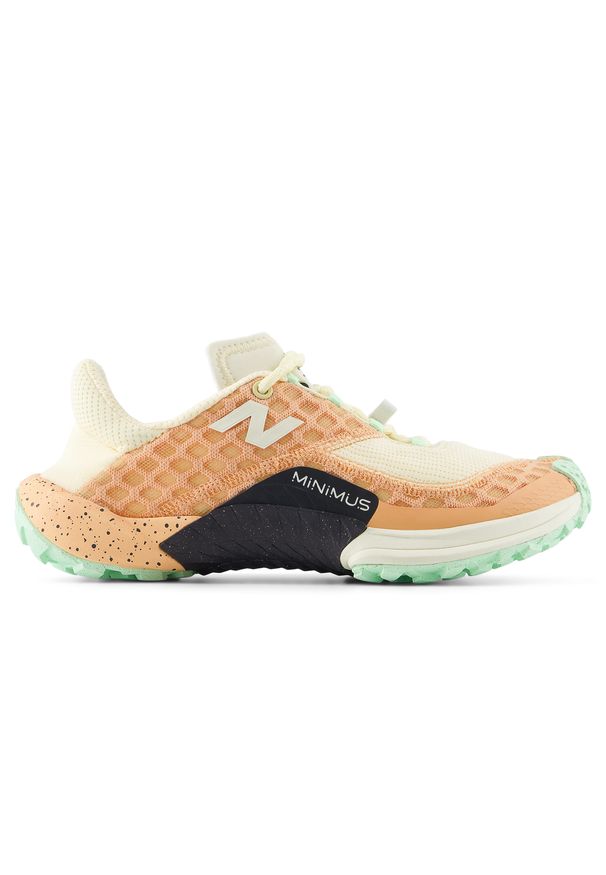 Buty damskie New Balance Minimus Trail WTM10CM1 – multikolor. Zapięcie: sznurówki. Kolor: wielokolorowy. Materiał: guma, materiał, syntetyk. Szerokość cholewki: normalna. Sport: bieganie, fitness