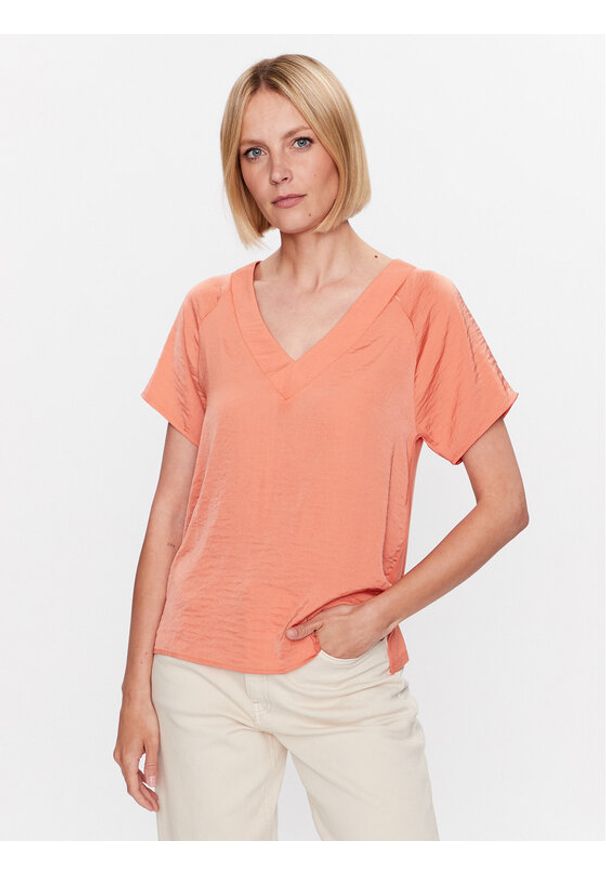 s.Oliver T-Shirt 2129455 Pomarańczowy Regular Fit. Kolor: pomarańczowy. Materiał: wiskoza