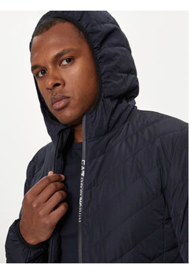 EA7 Emporio Armani Kurtka puchowa 8NPB14 PNE1Z 1562 Granatowy Regular Fit. Kolor: niebieski. Materiał: syntetyk