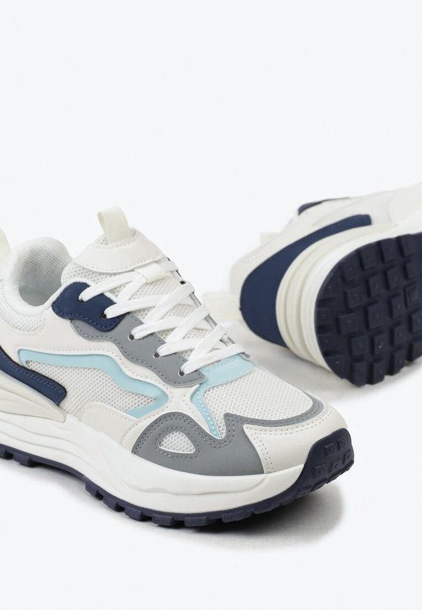 Born2be - Beżowo-Granatowe Sneakersy na Grubej Podeszwie z Siateczką Otrix. Nosek buta: okrągły. Zapięcie: sznurówki. Kolor: beżowy. Materiał: materiał. Sezon: lato. Obcas: na obcasie. Wysokość obcasa: niski