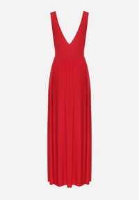 Born2be - Czerwona Koktajlowa Sukienka na Ramiączkach z Trójkątnym Dekoltem i Rozcięciem z Boku Nestarli. Okazja: na ślub cywilny, na wesele, na imprezę. Typ kołnierza: dekolt w kształcie V. Kolor: czerwony. Materiał: materiał. Długość rękawa: na ramiączkach. Sezon: lato. Styl: wizytowy #2