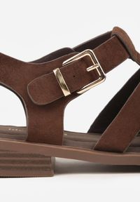 Renee - Ciemnobrązowe Sandały o Fasonie Gladiatorek z Paskiem ze Sprzączką Abma. Okazja: na co dzień. Zapięcie: pasek. Kolor: brązowy. Styl: casual #4