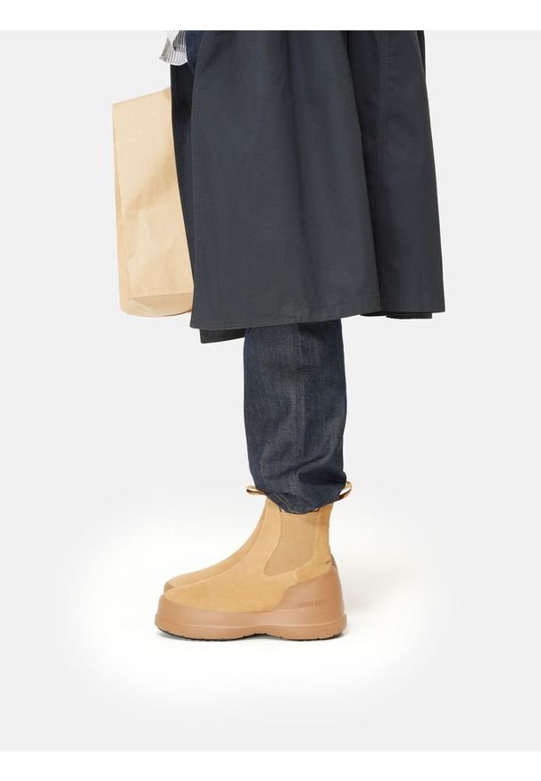 Moon Boot LUNA CHELSEA SUEDE Sztyblety damskie. Kolor: brązowy