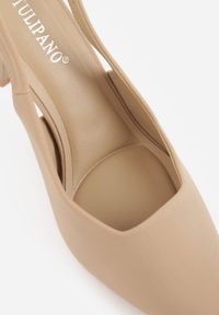 Renee - Beżowe Sandały na Szpilce w Stylu Slingback Kerlahne. Okazja: na co dzień. Zapięcie: sprzączka. Kolor: beżowy. Obcas: na szpilce. Styl: casual, elegancki #7