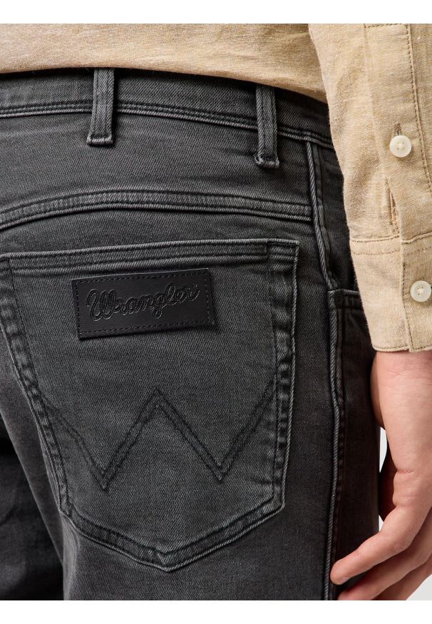Wrangler - WRANGLER MĘSKIE SPODNIE JEANSOWE WRANGLER TEXAS WHISPERED WASH 112362477