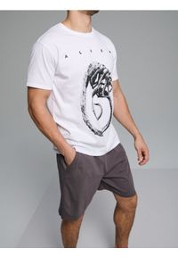 Sinsay - Bawełniana piżama dwuczęściowa z nadrukiem Alien - wielobarwny. Materiał: bawełna. Wzór: nadruk #1