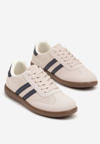 Born2be - Beżowo-Granatowe Buty Sportowe Sneakersy z Paskami z Boku Nalovelle. Okazja: na co dzień. Zapięcie: pasek. Kolor: beżowy. Materiał: jeans