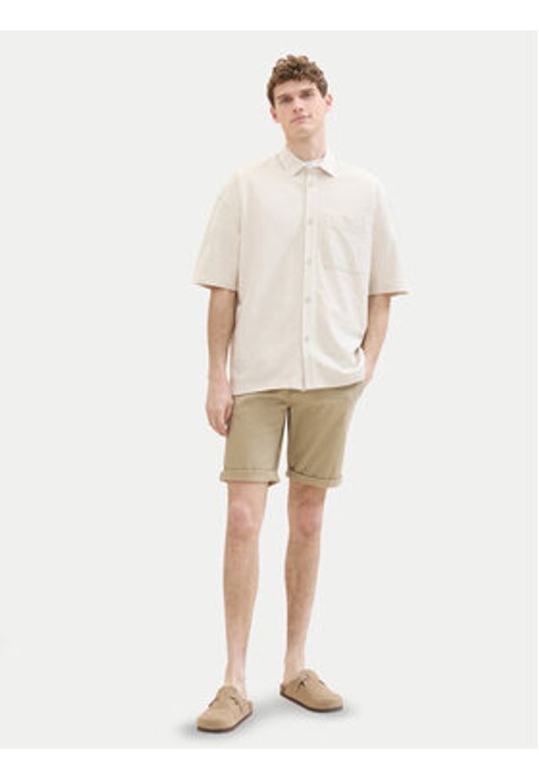 Tom Tailor Szorty materiałowe 1040227 Beżowy Slim Fit. Kolor: beżowy. Materiał: bawełna