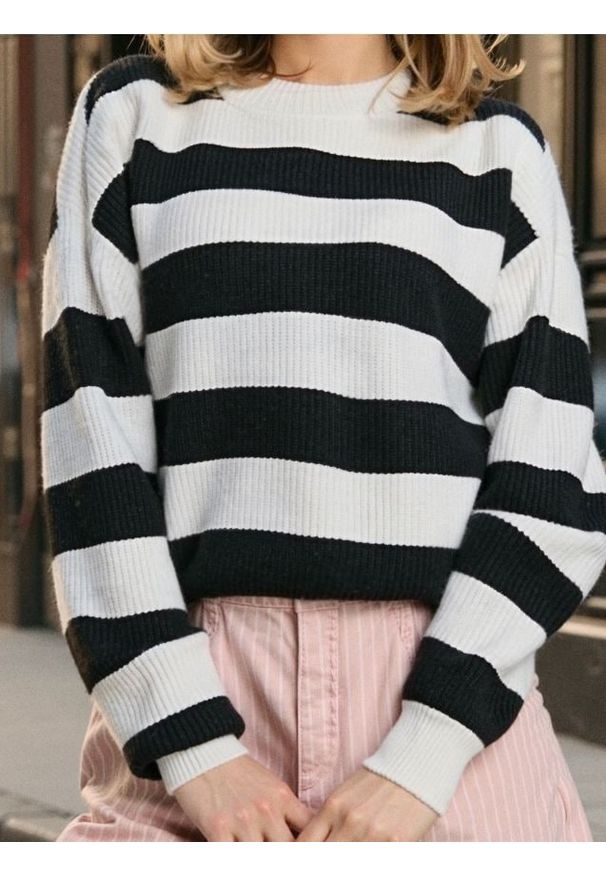 Sinsay - Sweter w paski - wielobarwny. Wzór: paski