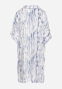 Born2be - Biała Sukienka z Bawełny i Lnu z Kołnierzykiem Bumstolia. Okazja: na co dzień. Typ kołnierza: dekolt w kształcie V. Kolekcja: plus size. Kolor: biały. Materiał: bawełna, len. Typ sukienki: proste, dla puszystych. Styl: casual
