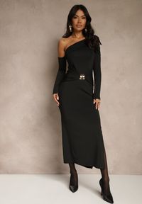 Renee - Czarna Sukienka z Wiskozą Aplikacją Marszczeniem i Wywiniętym Dekoltem Reilenna. Kolor: czarny. Materiał: wiskoza. Wzór: aplikacja #1