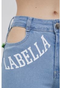 LABELLAMAFIA - LaBellaMafia Jeansy damskie high waist. Stan: podwyższony. Kolor: niebieski