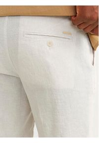 Jack & Jones - Jack&Jones Szorty materiałowe Jpstace 12252992 Biały Tapered Fit. Kolor: biały. Materiał: len, bawełna #4