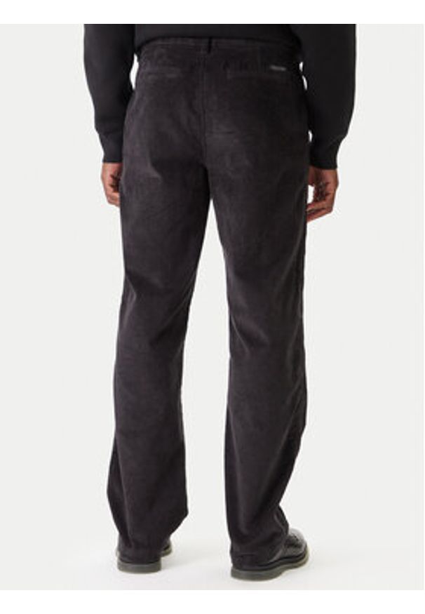 Calvin Klein Jeans Jeansy 90s LV04RD605G Czarny Straight Fit. Kolor: czarny