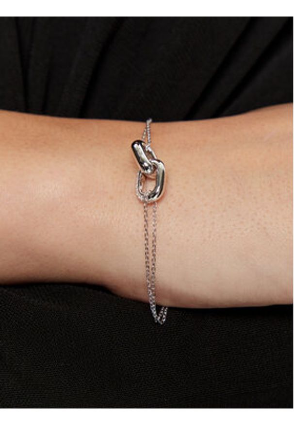 Guess Bransoletka JSBB04 551JW Srebrny. Materiał: metalowe. Kolor: srebrny