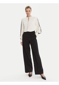 BOSS Bluzka Banariah 50546147 Écru Regular Fit. Materiał: wiskoza