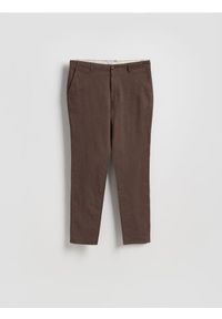 Reserved - Spodnie chino slim fit - ciemnobrązowy. Kolor: brązowy. Materiał: tkanina, bawełna