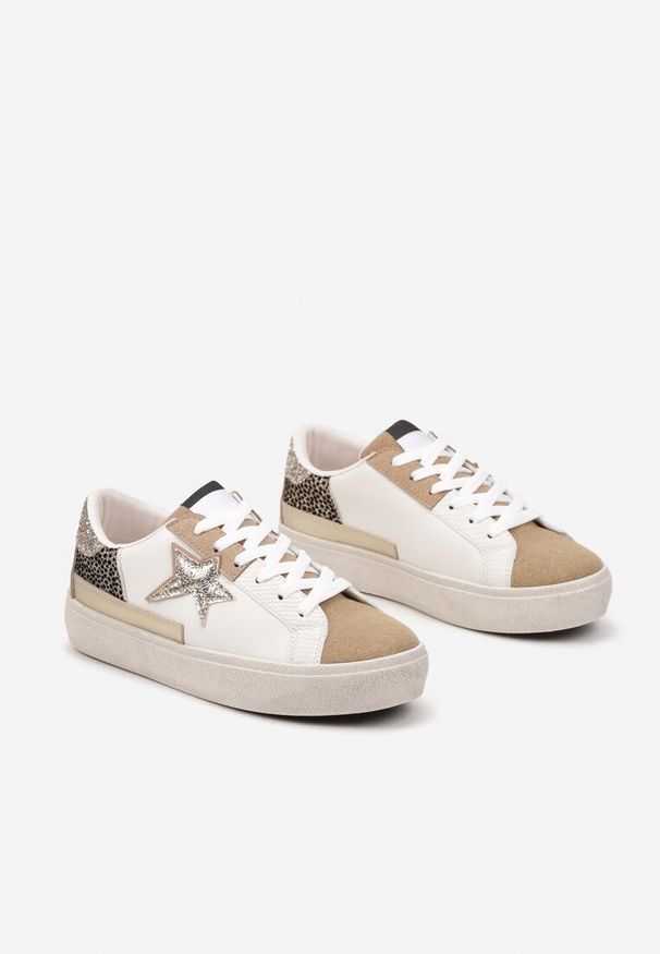 Born2be - Ciemnobeżowe Sneakersy na Grubej Podeszwie Zdobione Brokatem Felthara. Okazja: na co dzień. Kolor: beżowy. Materiał: jeans. Wzór: aplikacja. Obcas: na obcasie. Wysokość obcasa: niski