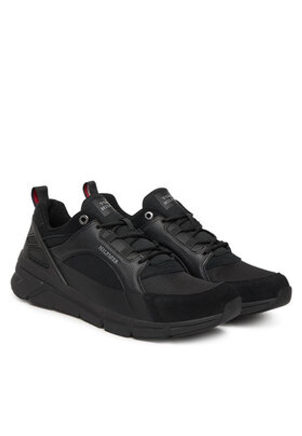 TOMMY HILFIGER - Tommy Hilfiger Sneakersy Modern Comfort Run Outdoor FM0FM05639 Czarny. Kolor: czarny. Materiał: materiał. Sport: bieganie, outdoor