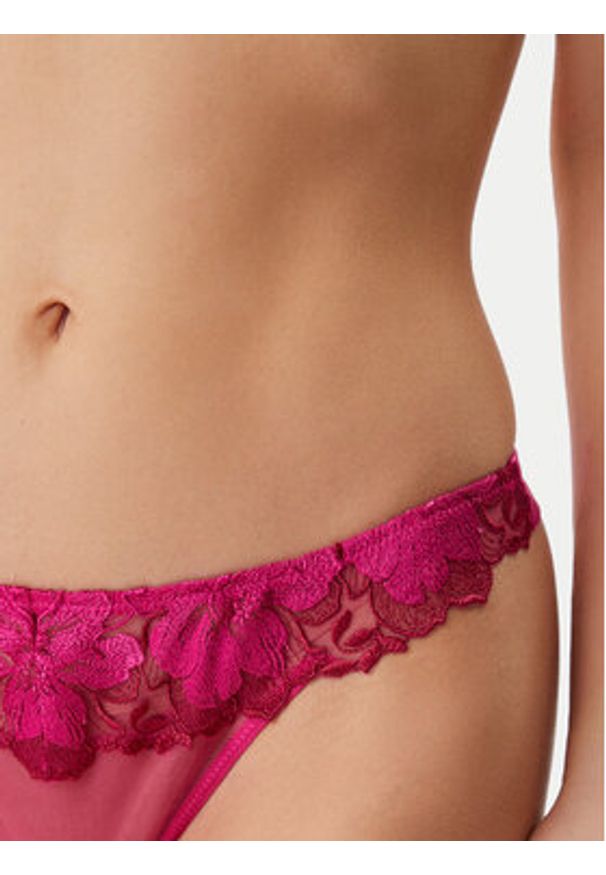 Guess Stringi O5GE09 KCQ80 Różowy. Kolor: różowy. Materiał: syntetyk