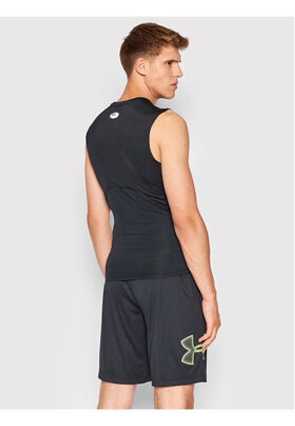 Under Armour Koszulka techniczna HeatGear® 1361522 Czarny Slim Fit. Kolor: czarny. Materiał: syntetyk