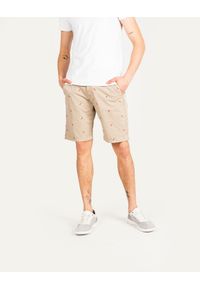 Pepe Jeans Szorty "Miles Short Icon" | PM800849 | Miles Short Icon | Mężczyzna | Beżowy. Okazja: na co dzień. Kolor: beżowy. Materiał: elastan, bawełna. Wzór: aplikacja. Styl: casual #3