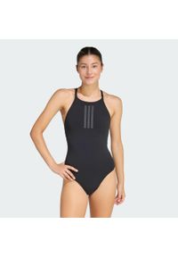 Adidas - Kostium kąpielowy Iconisea Ribbed Padded Thin Straps. Kolor: brązowy. Wzór: prążki #1