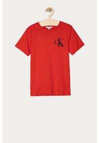 Calvin Klein - T-shirt dziecięcy 128-176 cm. Okazja: na co dzień. Kolor: czerwony. Materiał: bawełna, dzianina. Wzór: nadruk. Styl: casual #1