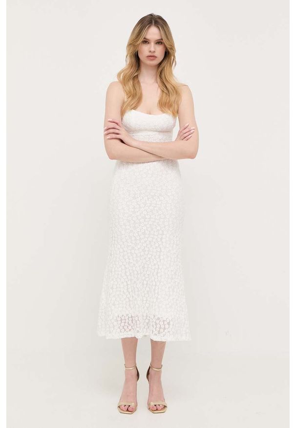 BARDOT - Bardot sukienka kolor biały maxi dopasowana. Kolor: biały. Materiał: tkanina, skóra. Długość rękawa: na ramiączkach. Typ sukienki: dopasowane. Długość: maxi