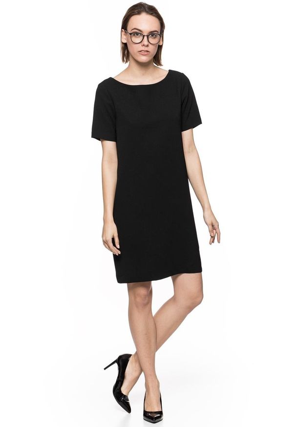 Tom Tailor - TOM TAILOR O-SHAPE DRESS DAMSKA SUKIENKA 5018496.00.75 COL. 2999. Długość rękawa: krótki rękaw. Typ sukienki: proste. Styl: elegancki, klasyczny