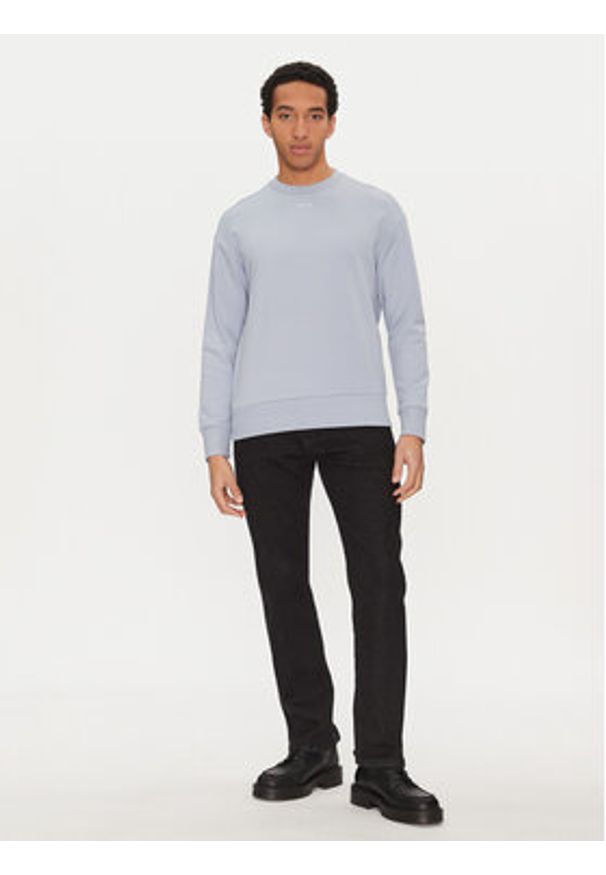 Calvin Klein Bluza Nano Logo K10K112870 Niebieski Regular Fit. Kolor: niebieski. Materiał: bawełna