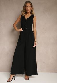 Renee - Czarny Kombinezon o Taliowanym Kroju z Wiskozą i Paskiem Raliorea. Kolor: czarny. Materiał: wiskoza. Styl: elegancki